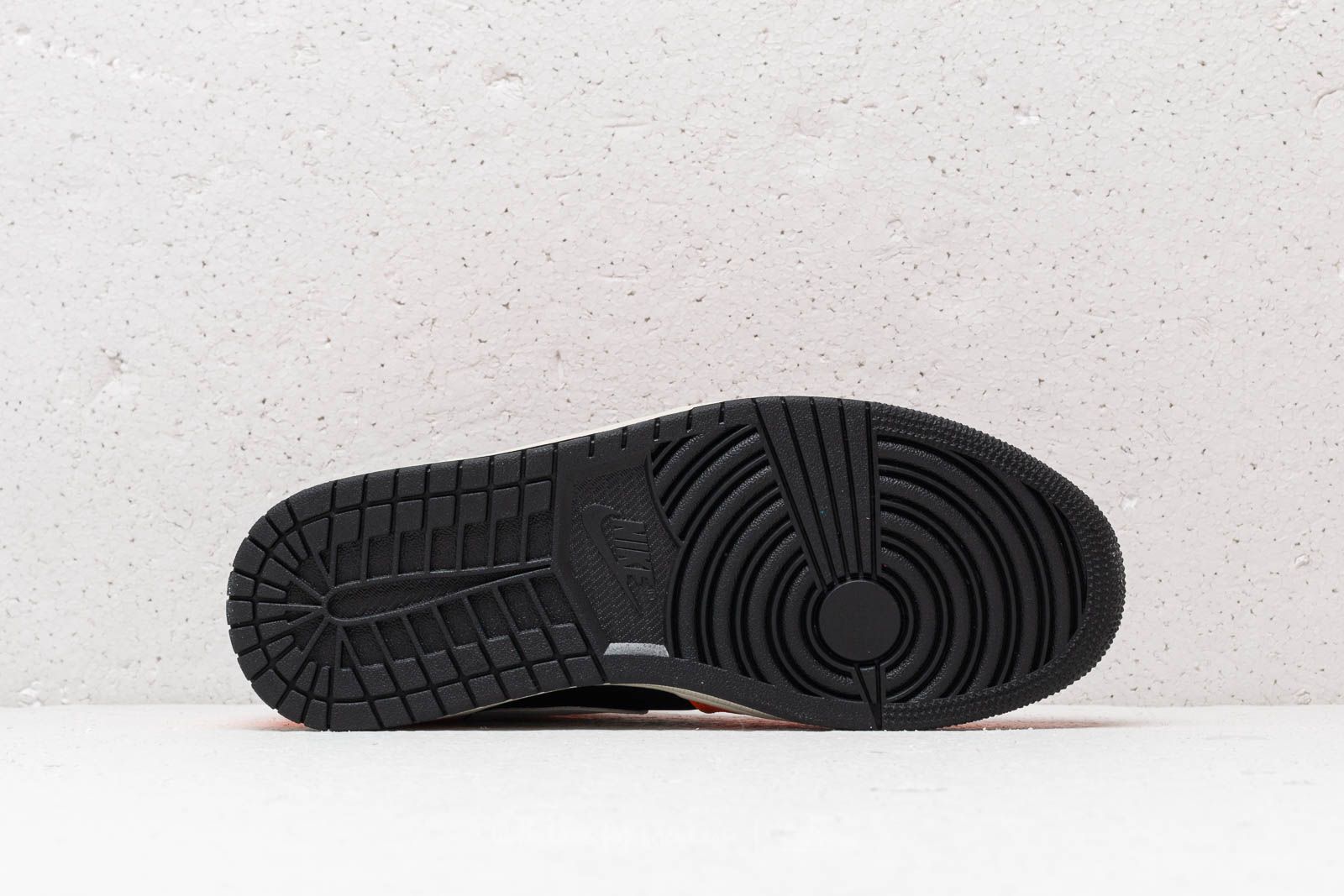 Men's shoes Air Jordan 1 Mid Black/ Cone-Light Bone