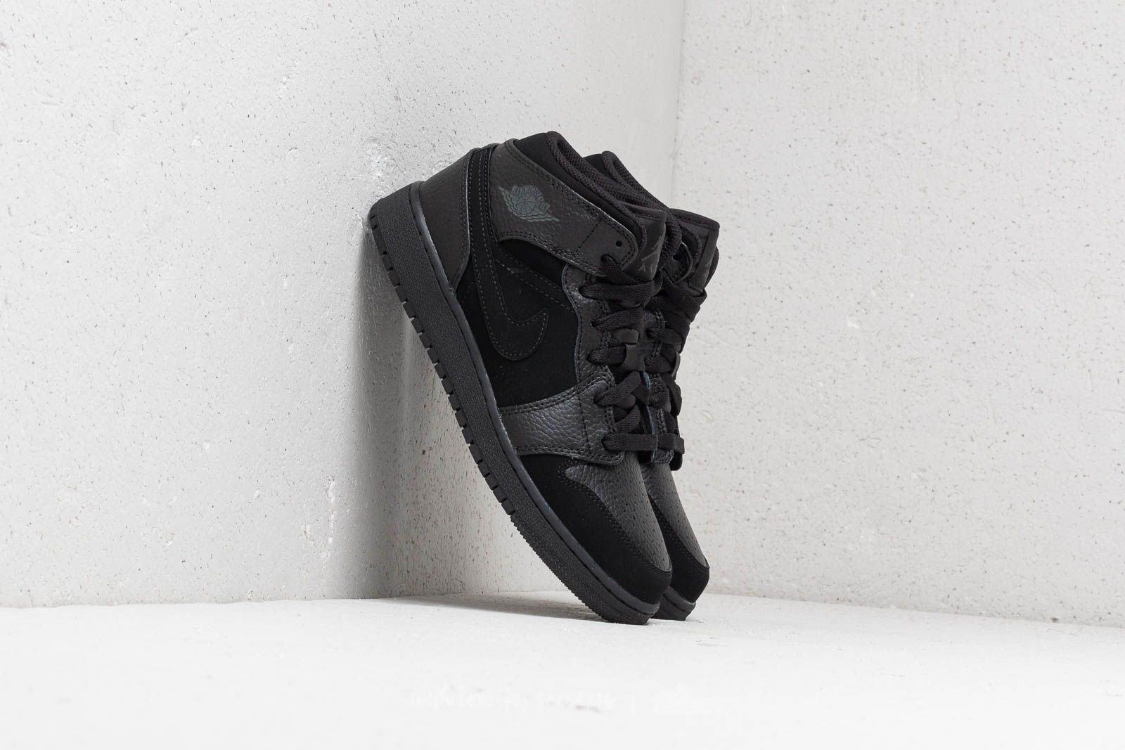 Air jordan 1 mid gs black online