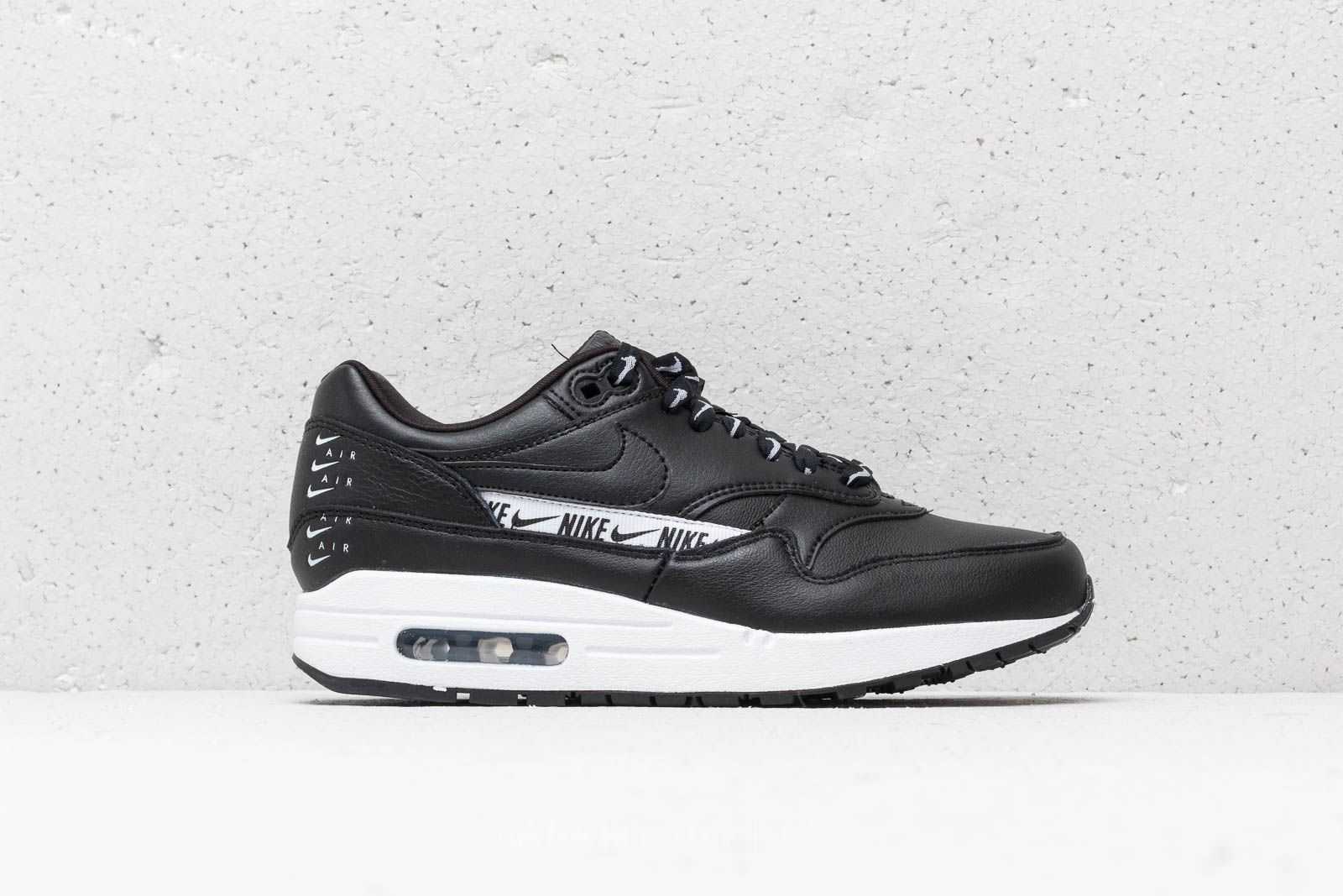 Ženski čevlji Nike Wmns Air Max 1 SE Black/ Black-White