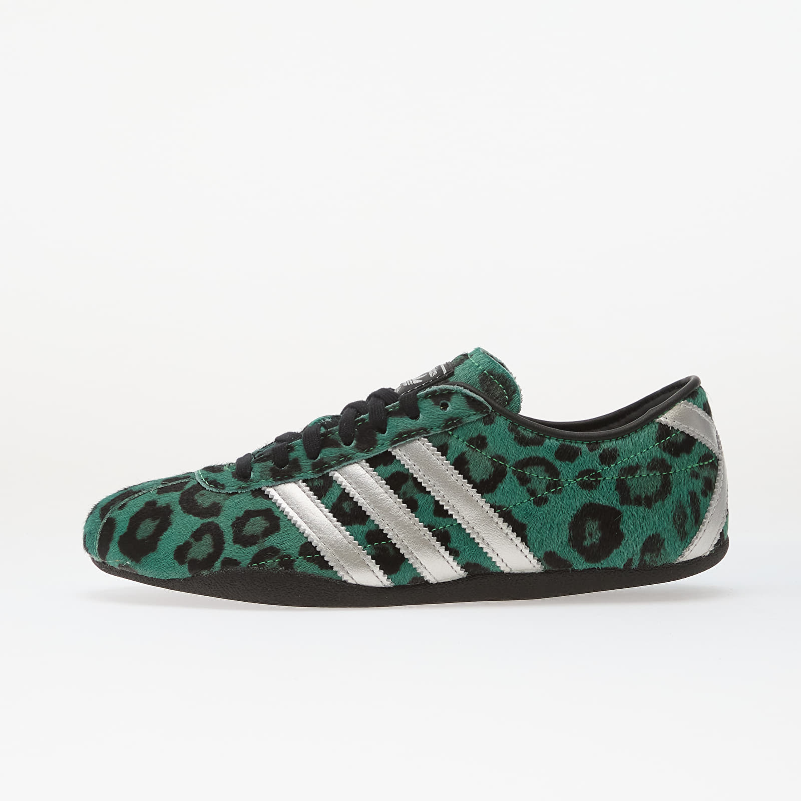Încălțăminte și sneakerși pentru femei adidas Tokyo W Semi Screaming Green/ Silver Met./ Core Black