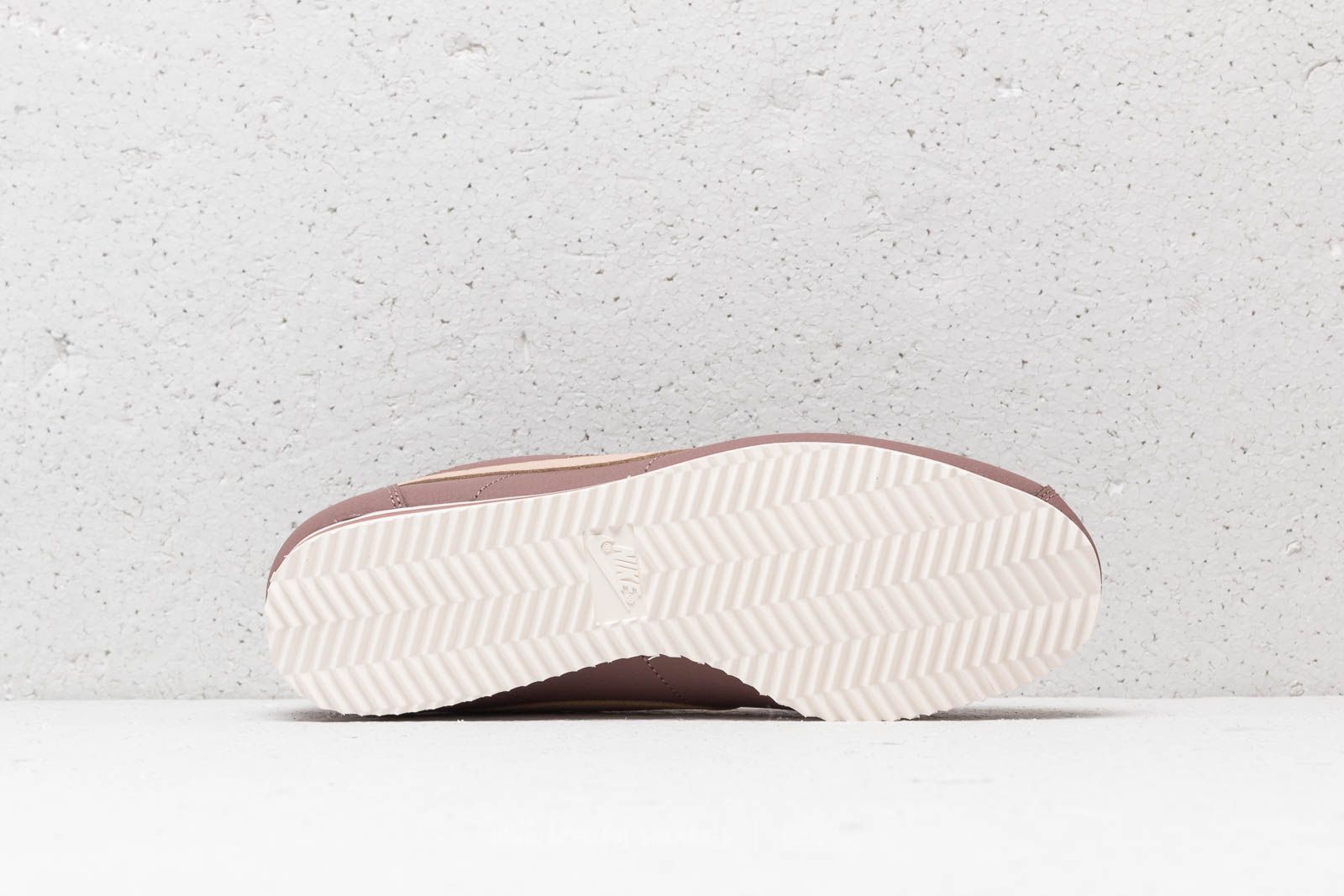 nike cortez leather smokey mauve