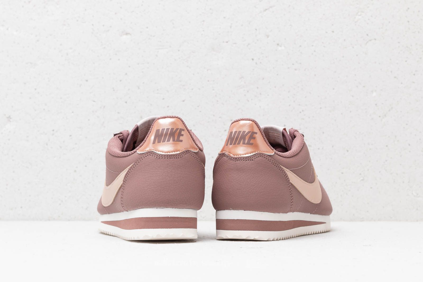 Nike cortez sale womens mauve