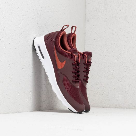 Maroon womens nike shoes new arrivals
