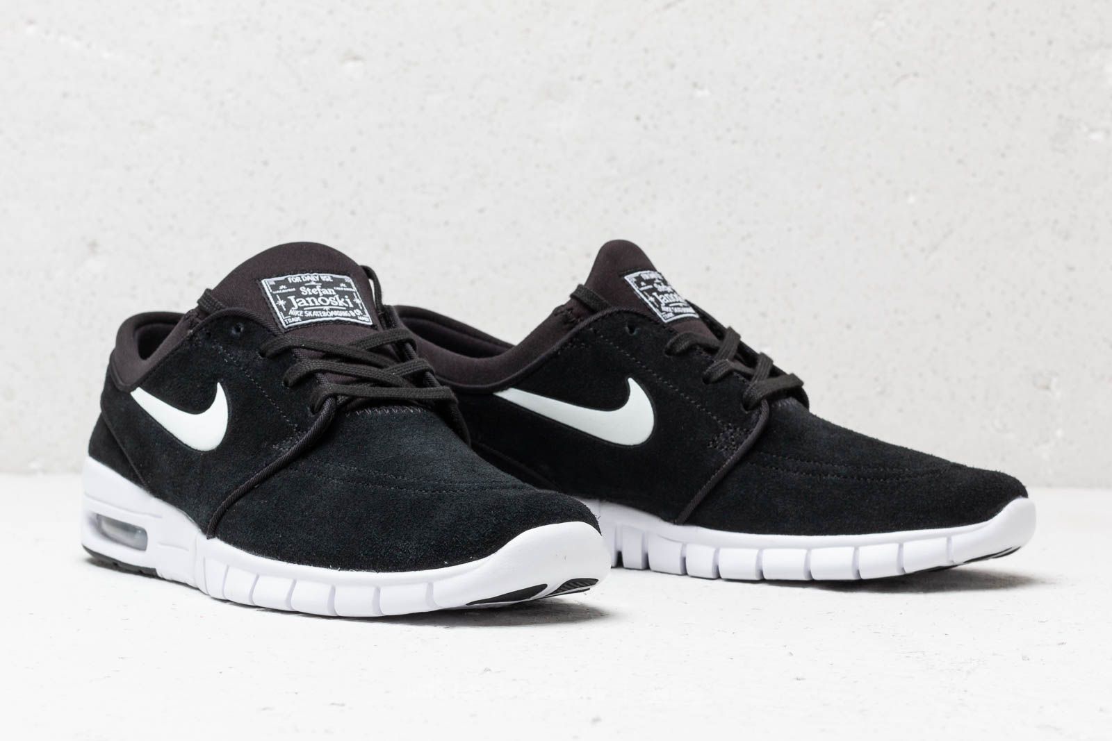 Herren Sneaker und Schuhe Nike Stefan Janoski Max L Black/ White