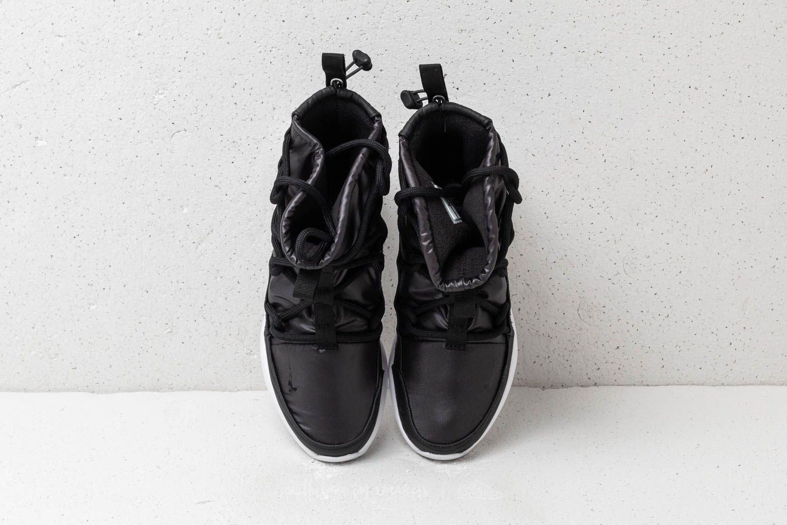 Nike wmns tanjun high rise online
