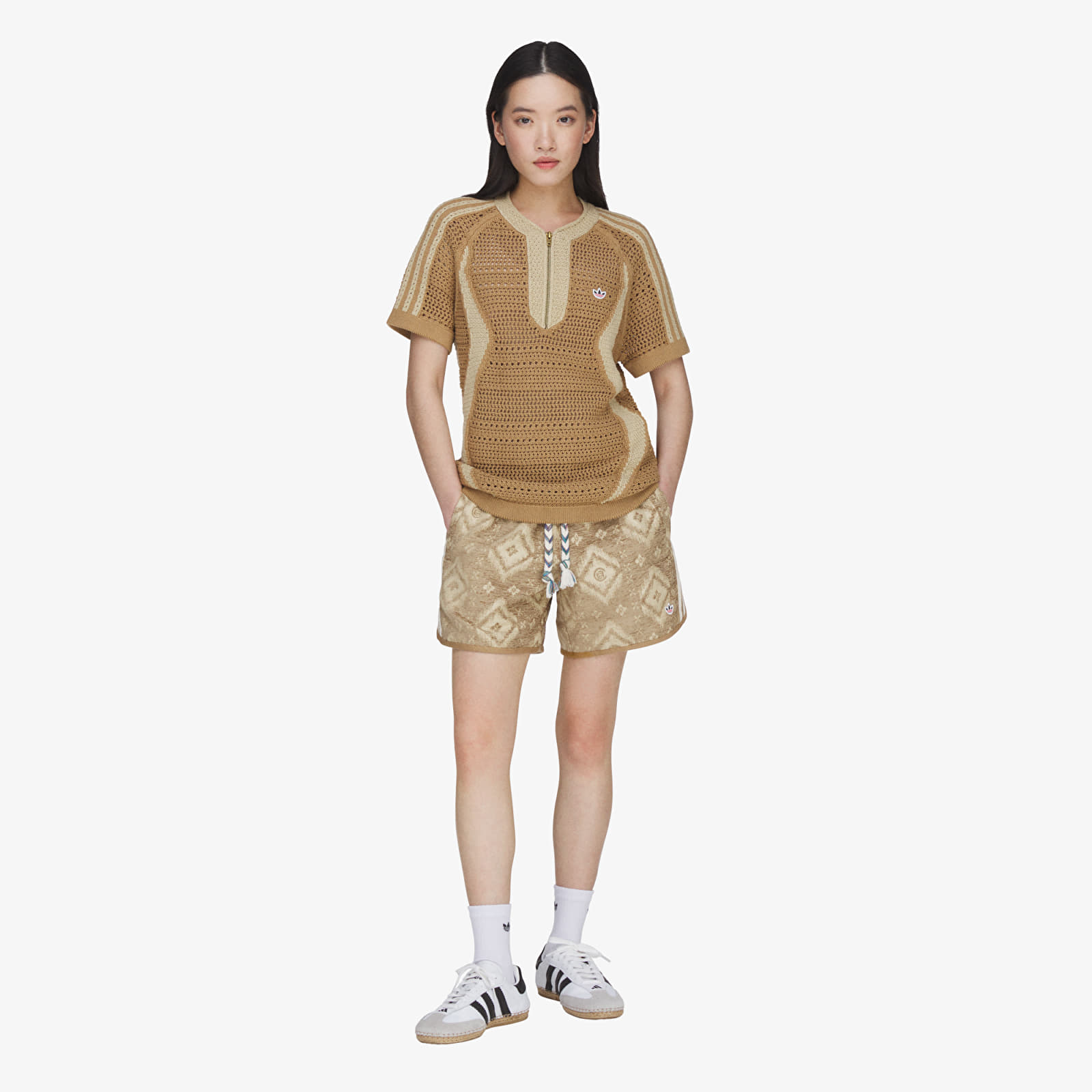 Kraťasy adidas Clot Ikat Short UNISEX Warm Sandstone