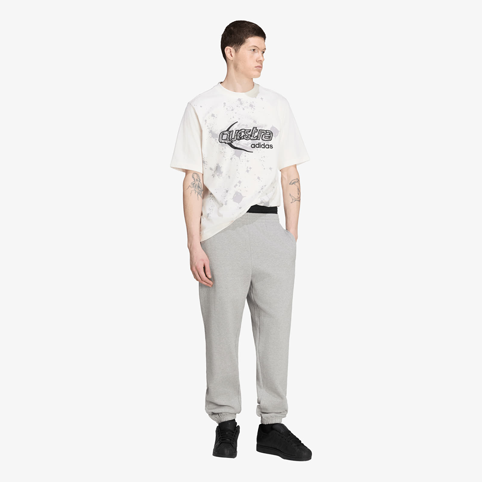T-shirts adidas Adilenium Season 5 Questra Graphic T-Shirt Off White