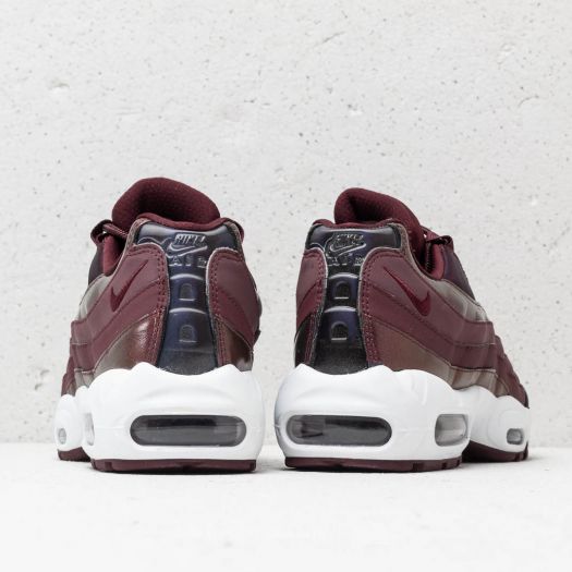 Maroon nike hotsell air max 95
