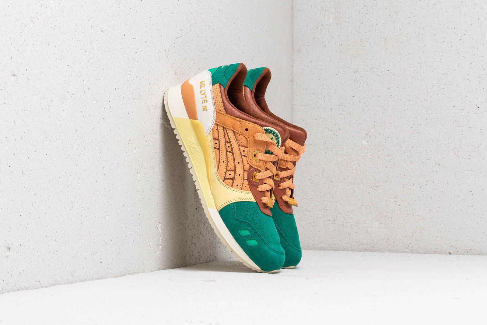 Мъжки кецове и обувки Asics x 24Kilates Gel-Lyte III Shady Glade/ Gold Earth