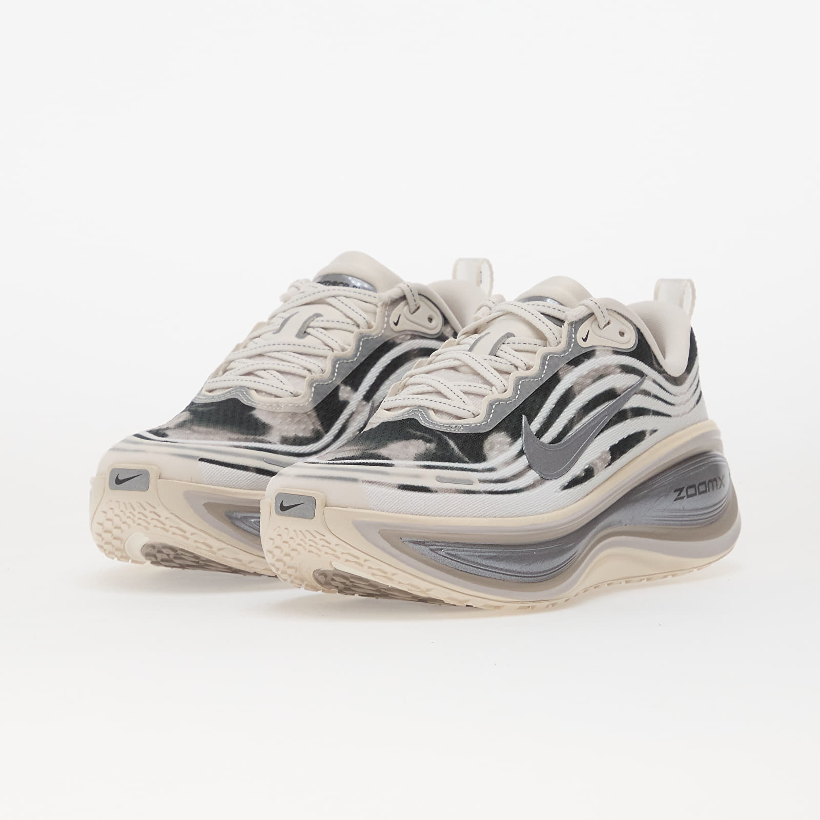 Moteriška avalynė Nike Vomero Plus Se Phantom/ Pencil Point-Anthracite