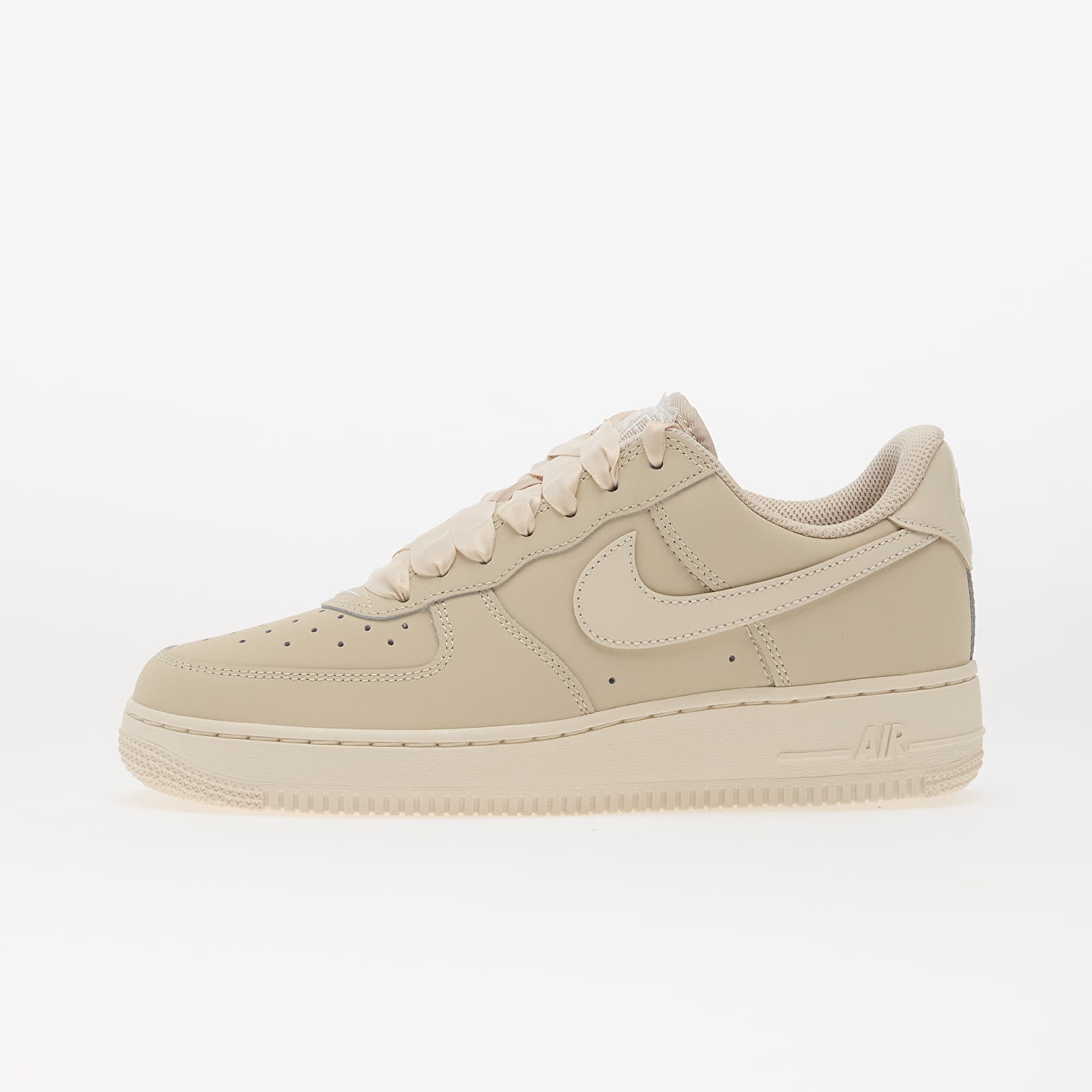 Skor för kvinnor Nike Air Force 1 Retro Premium Oatmeal/ Pale Ivory-Oatmeal