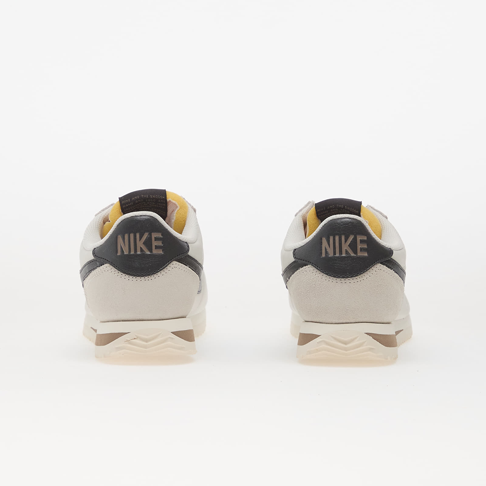 Dámské tenisky a boty Nike W Cortez Phantom/ Off Noir-Sail-Mink Brown