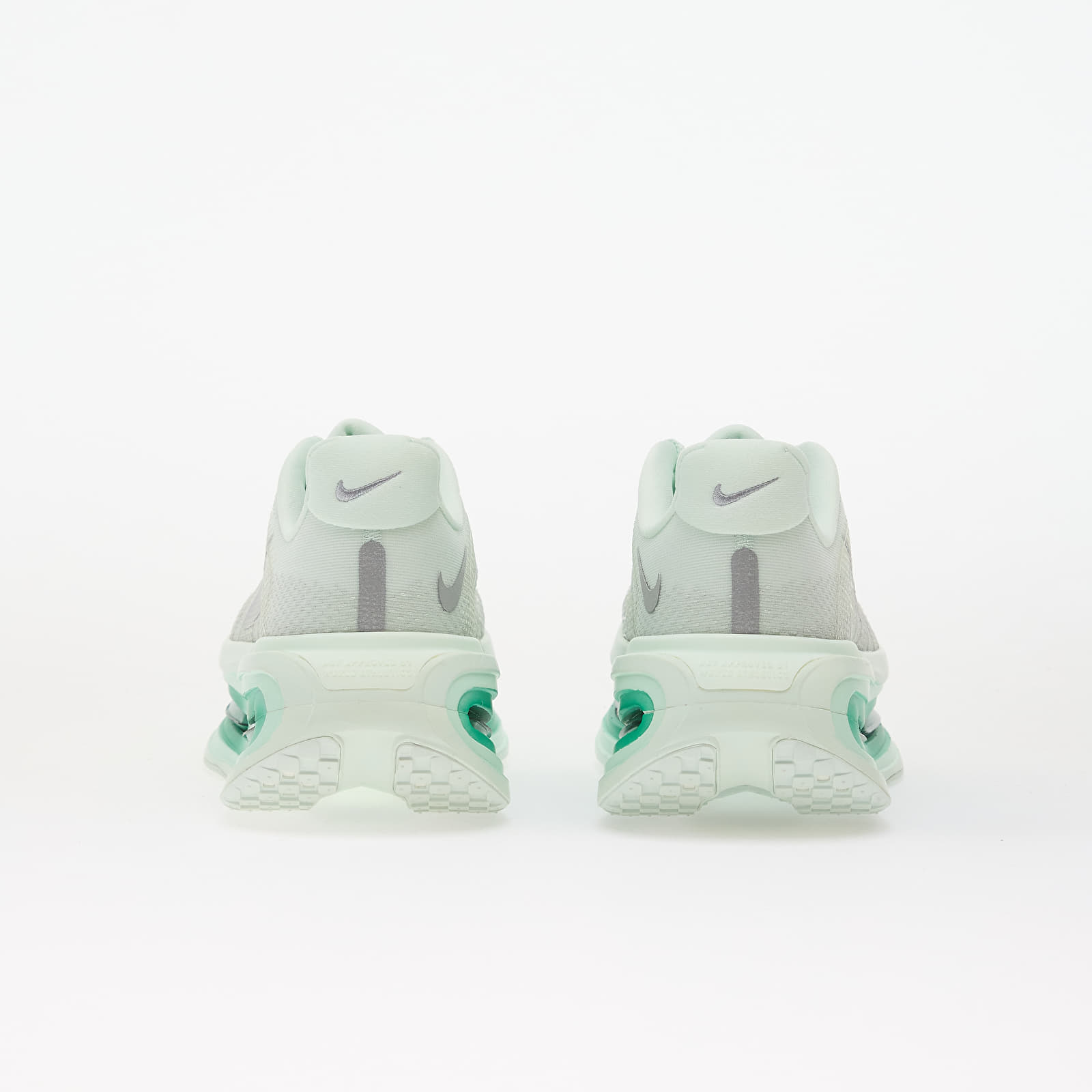 Ženske tenisice Nike Vomero Premium Barely Green/ Metallic Silver