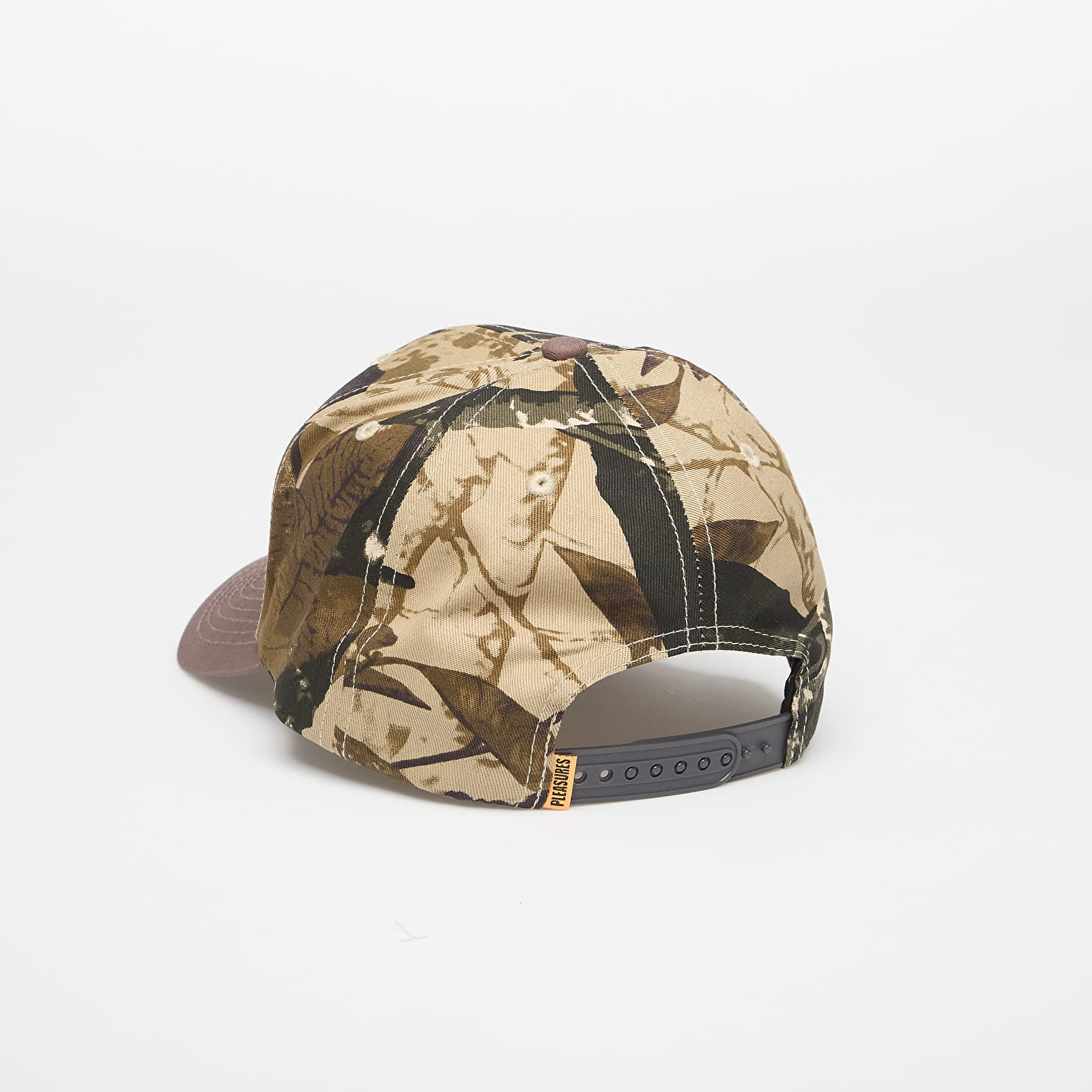 Bonés PLEASURES Heat Snapback Camo