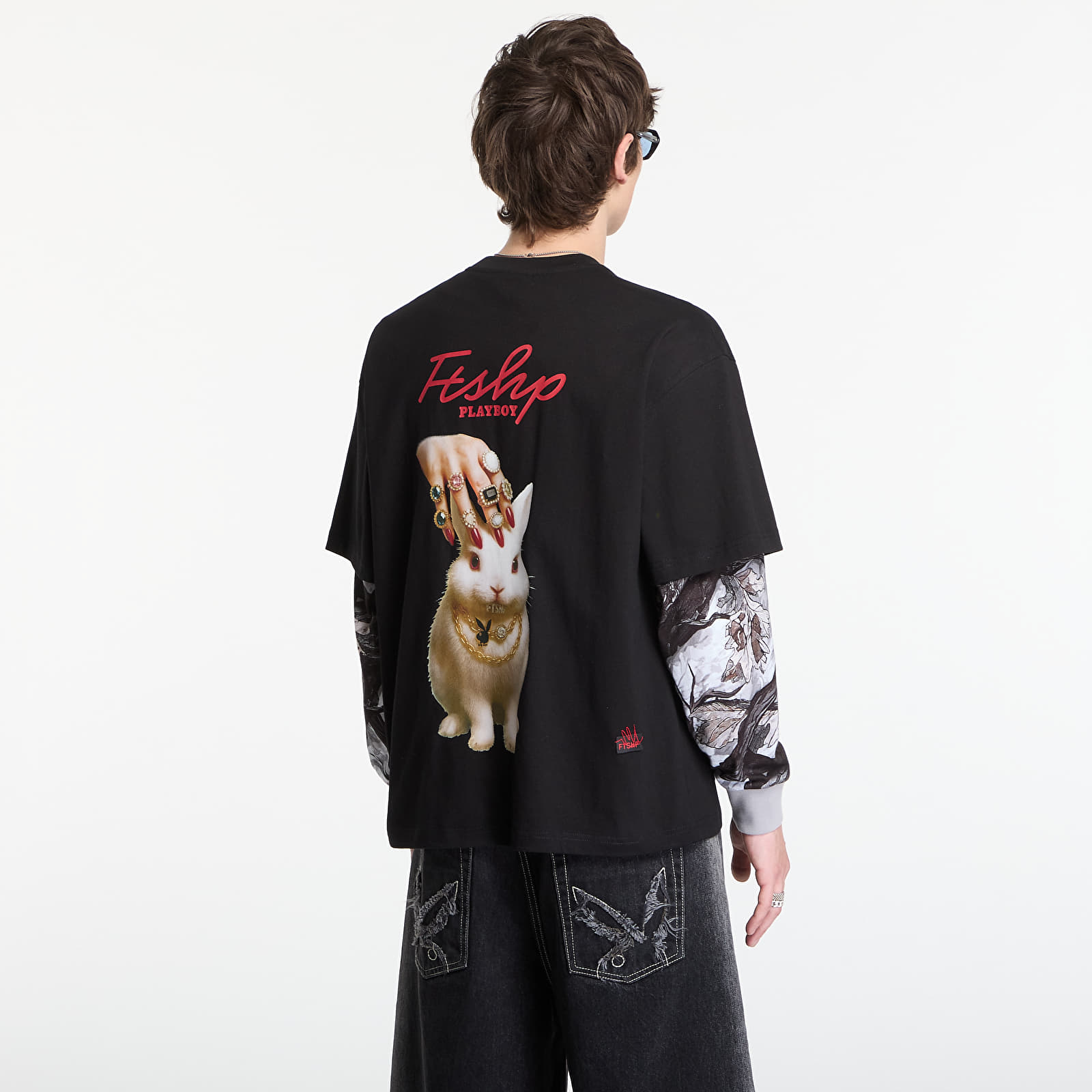 T-shirts Playboy x FTSHP T-Shirt Caressing Bunny UNISEX Black