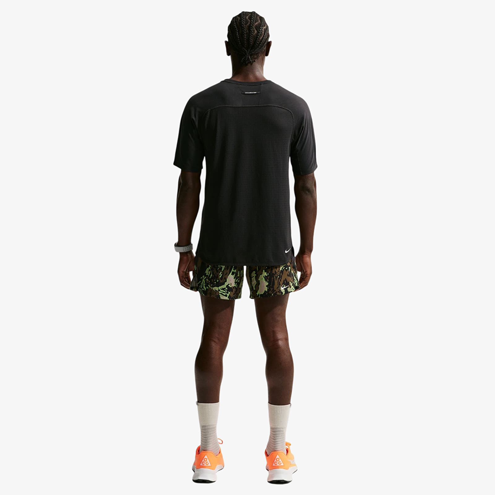 Pánská tílka Nike ACG "Solar Chase" Men's Dri-FIT ADV Trail Running Top Black/ Black/ Summit White