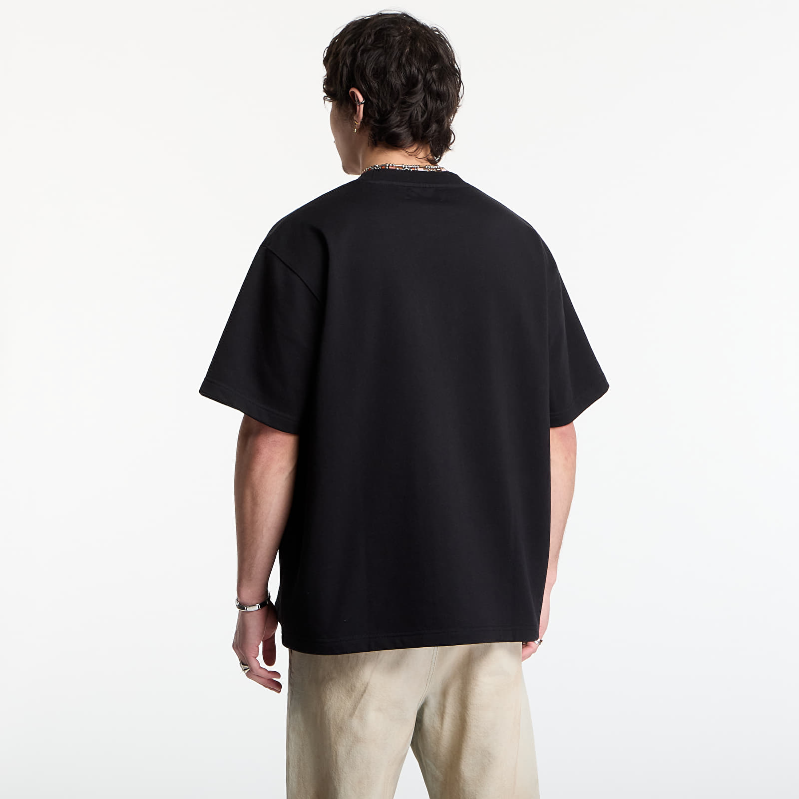 T-shirts PLEASURES Twitch Studded Crewneck Black