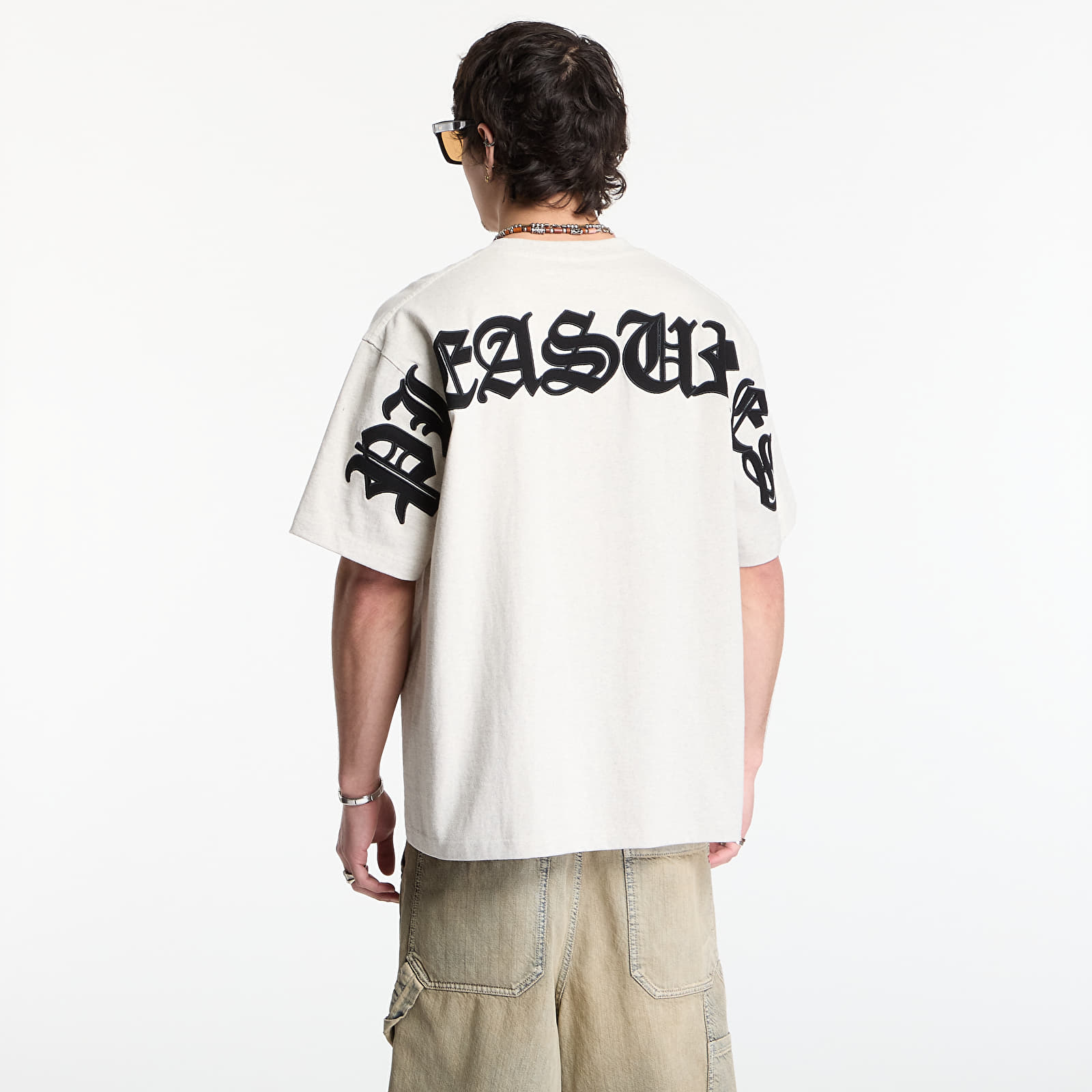 Тениски PLEASURES Neural Applique Shirt Oatmeal