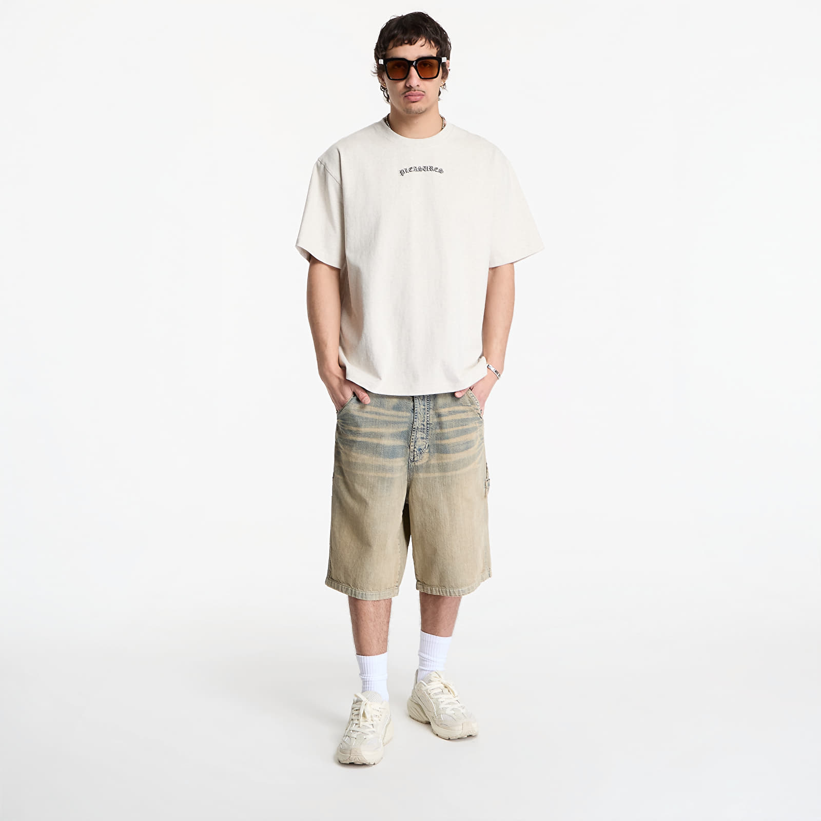 Тениски PLEASURES Neural Applique Shirt Oatmeal