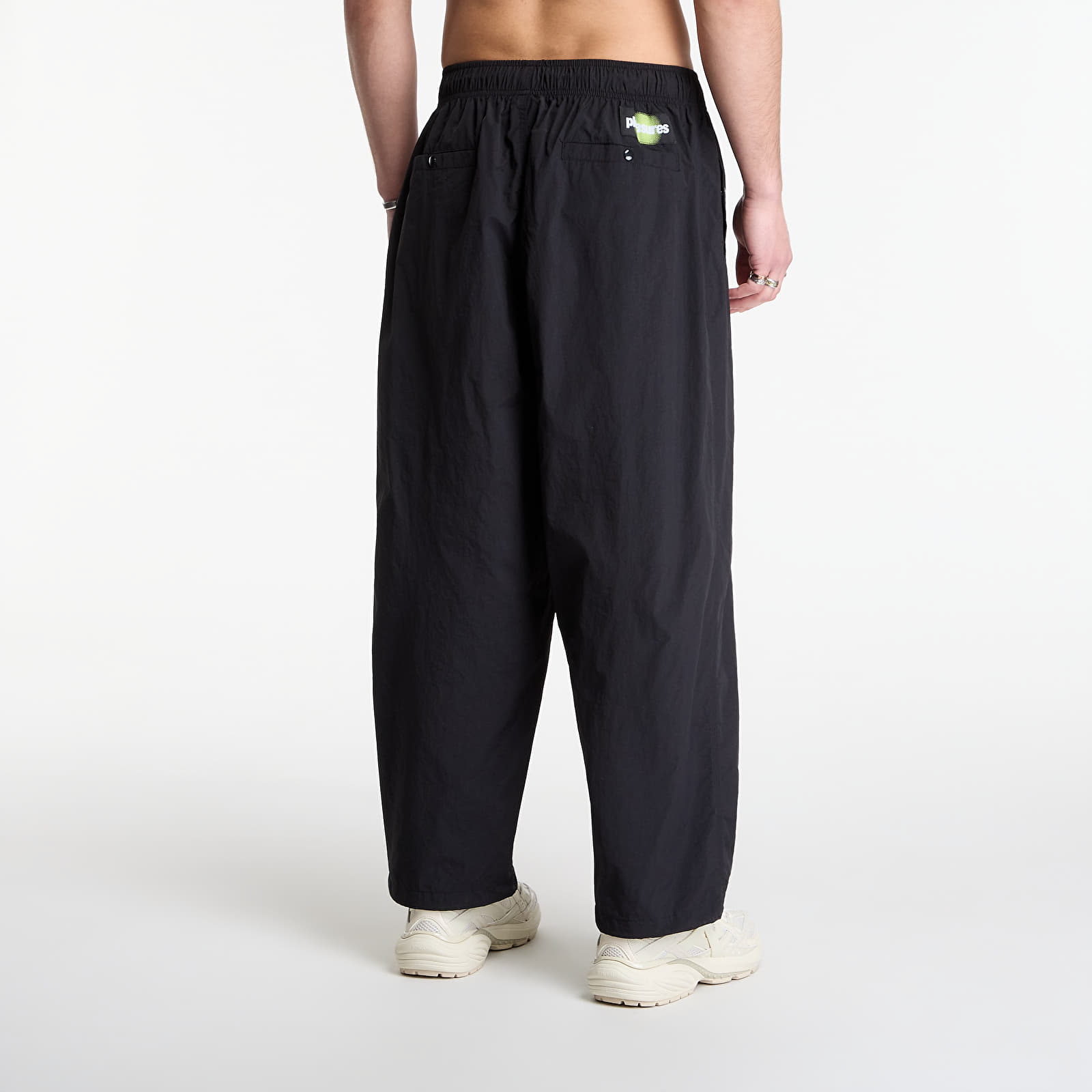 Housut PLEASURES Sound Track Pants Black