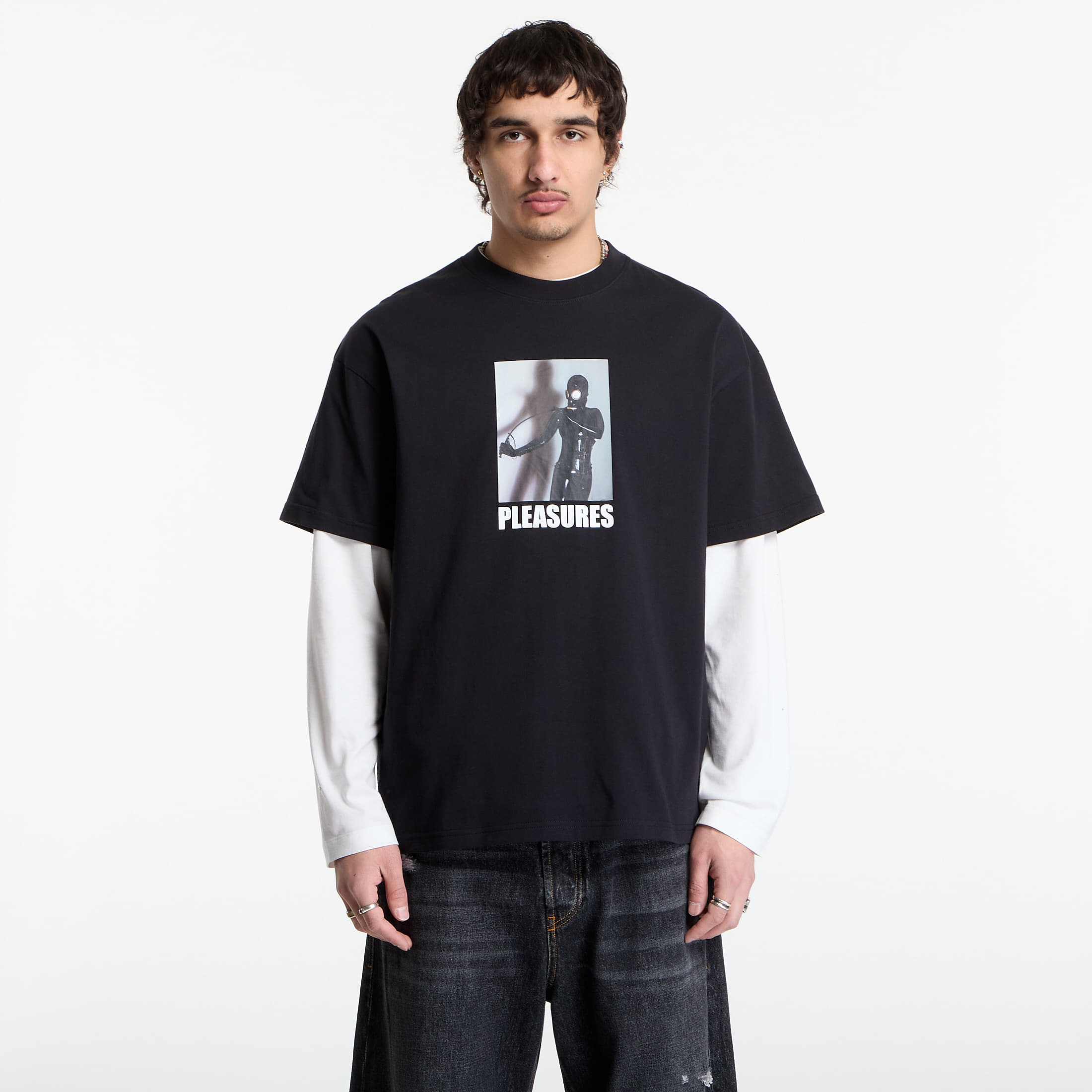 Levně Tričko PLEASURES Whip T-Shirt Black L