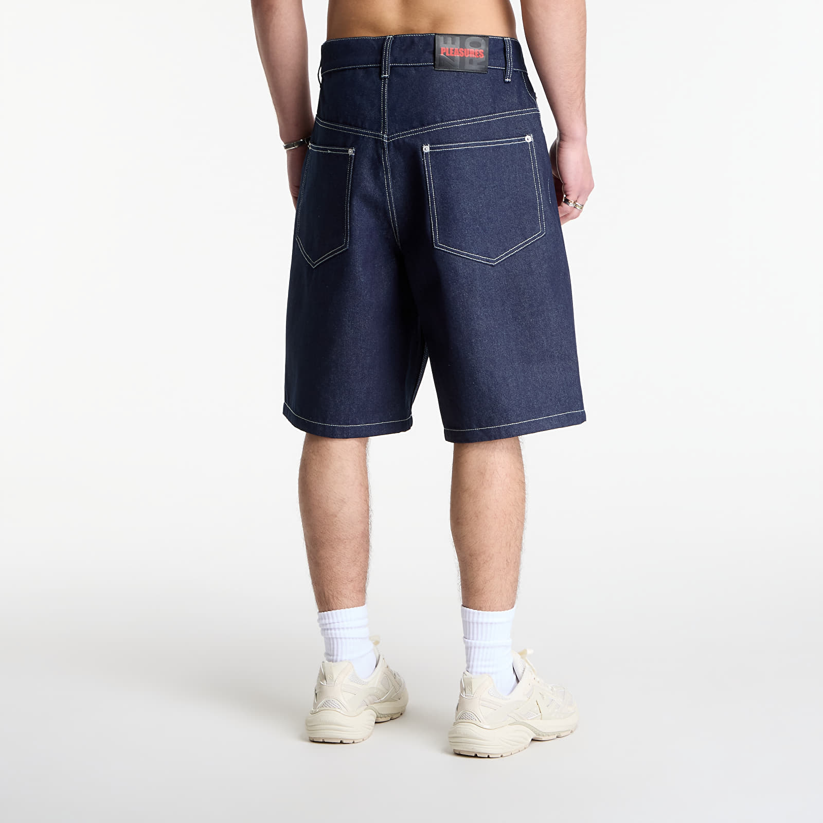 Kraťasy PLEASURES Skull Jorts Raw