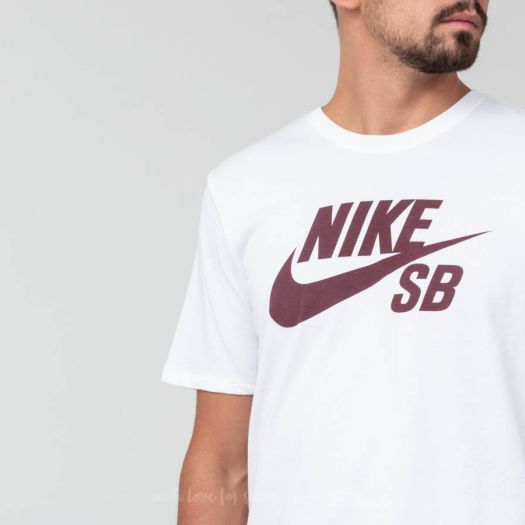 Burgundy and white nike shirt hotsell