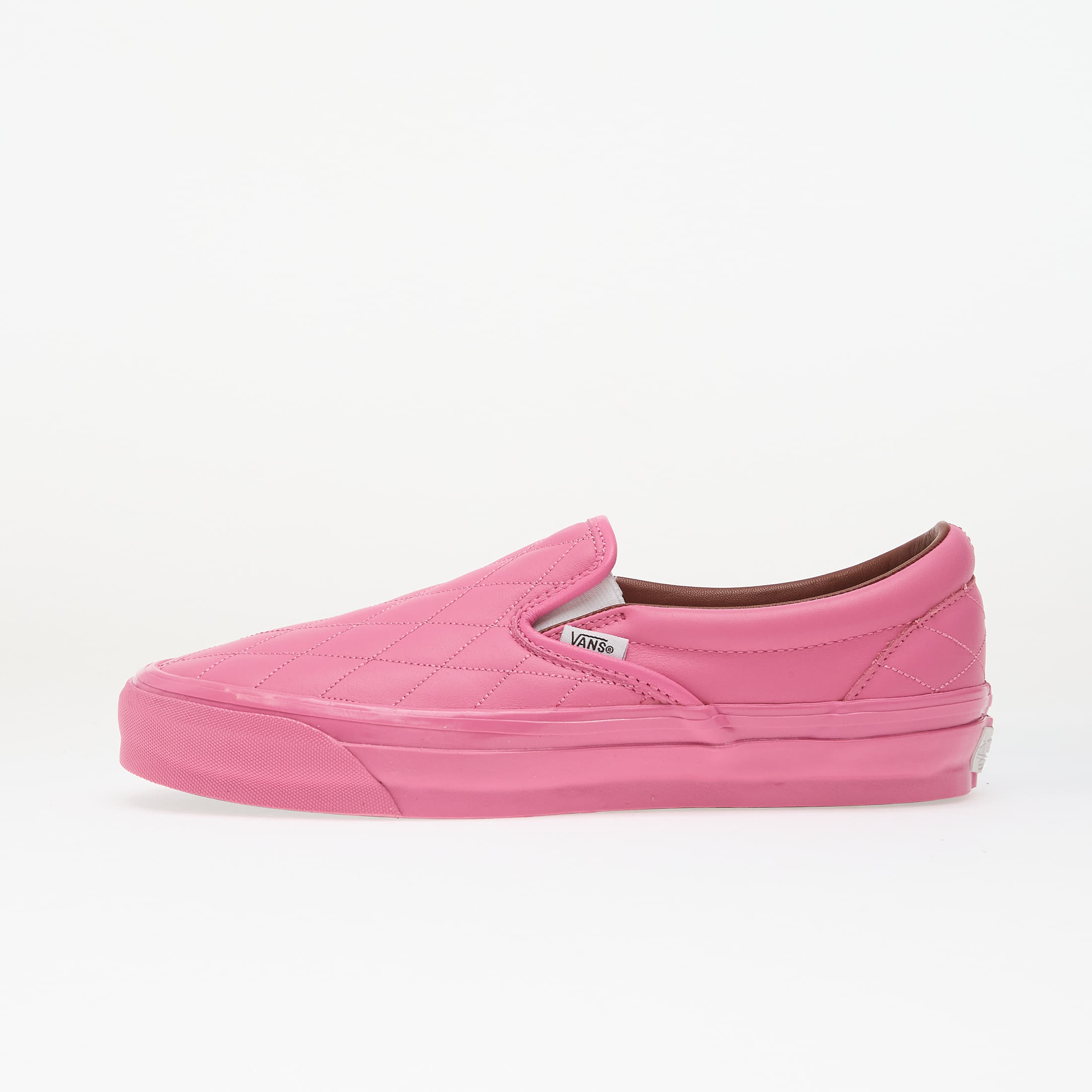 Levně Tenisky Vans LX Classic Slip-On 98 Quilted Leather Pink