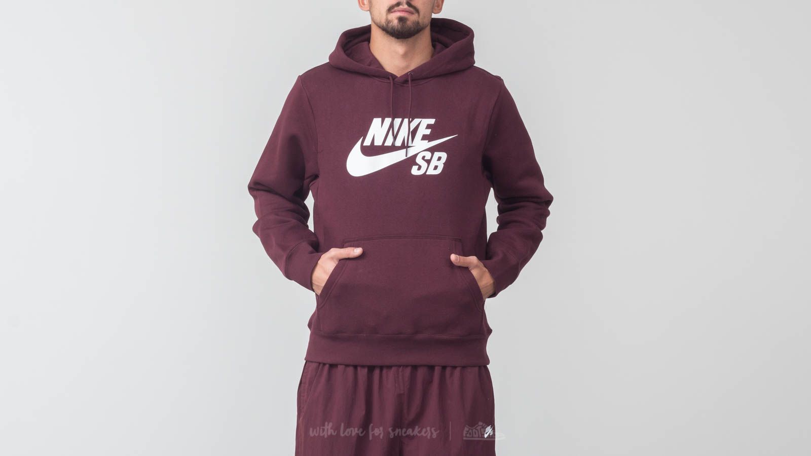 Maroon nike sb hoodie sales