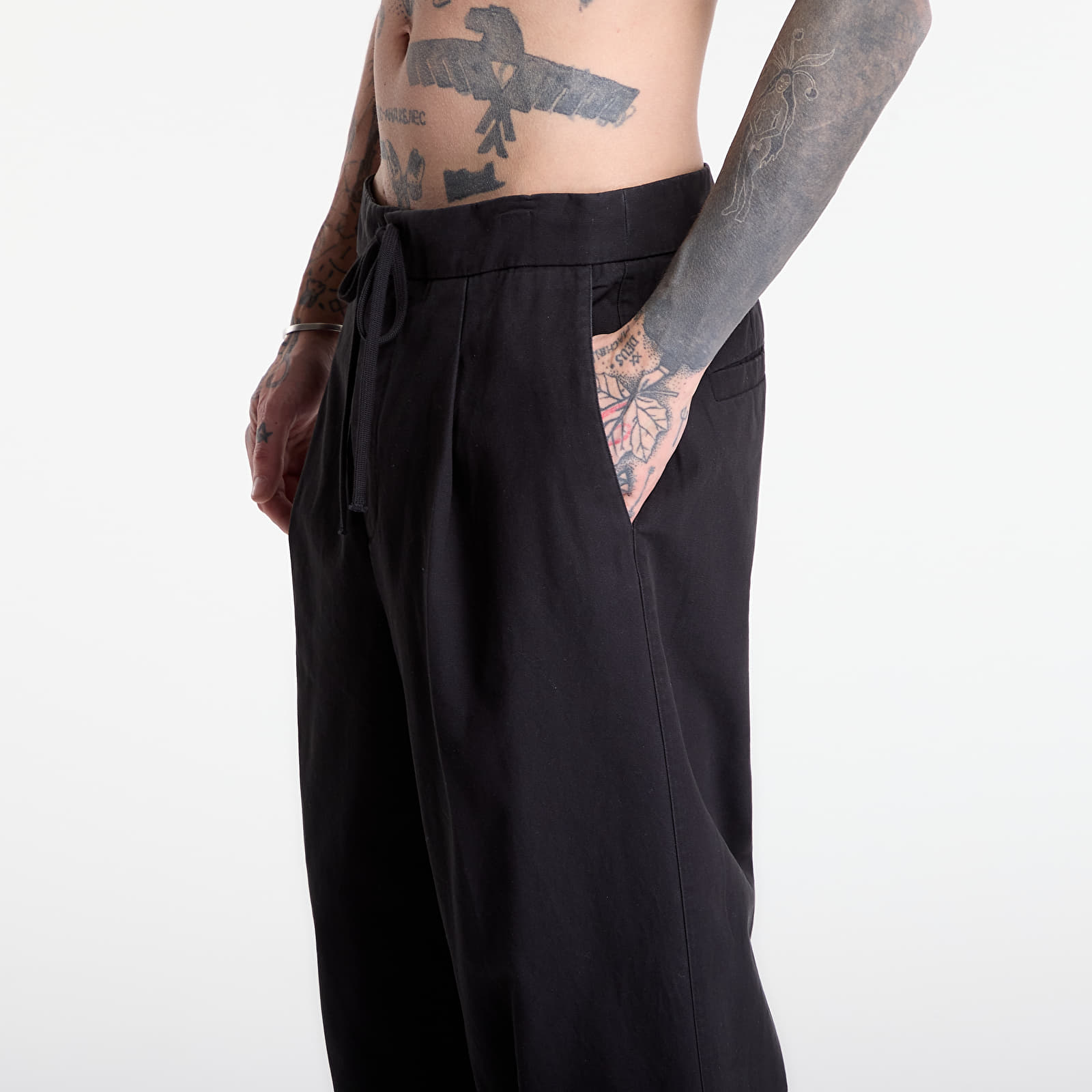 Pantalones Fear of God Essentials Pleat Front Pant Vintage Black