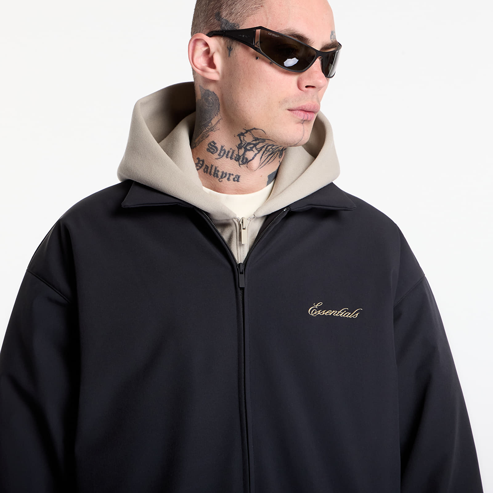 Bundy Fear of God Essentials Signature Filled Barn Jacket Vintage Black