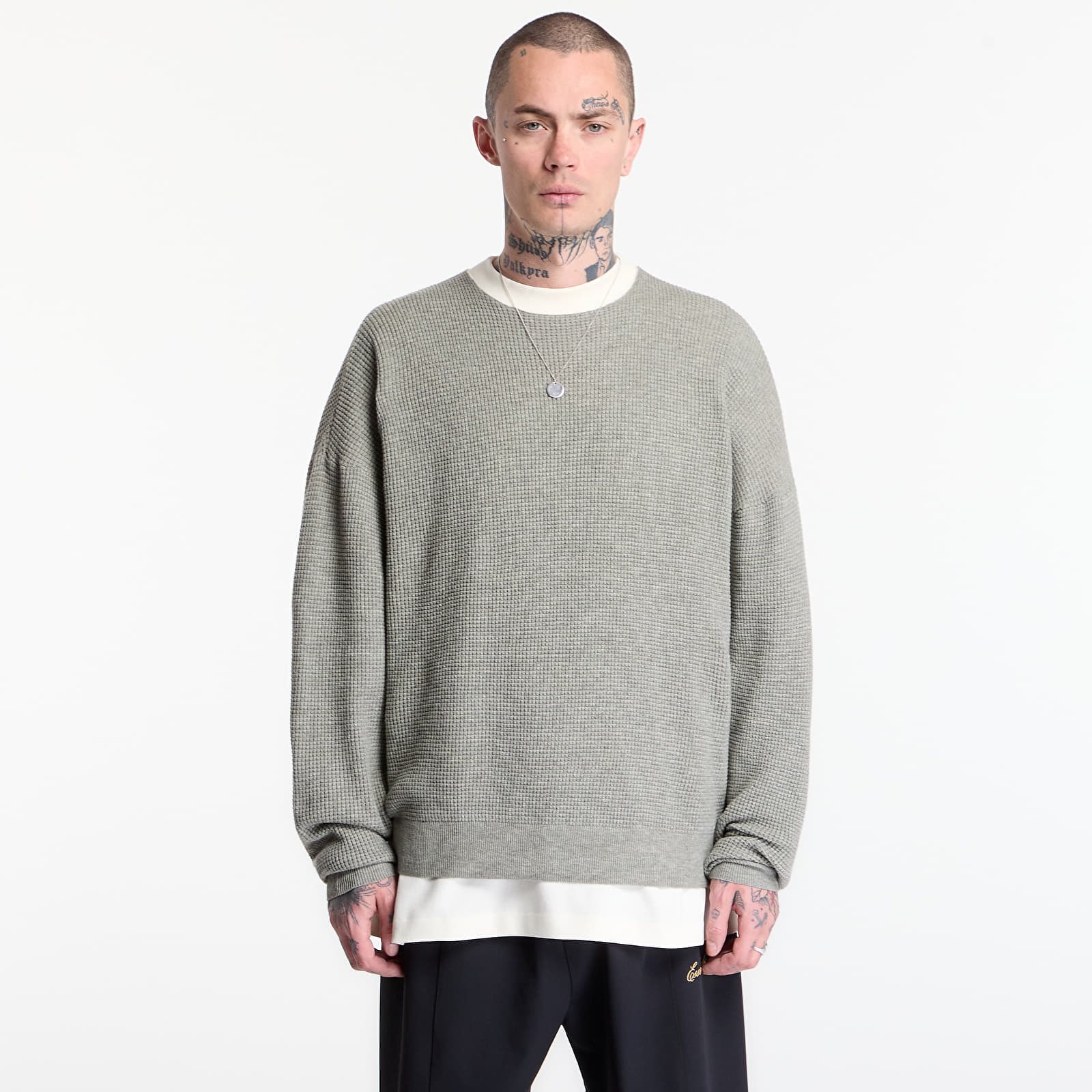 Mikiny Fear of God Essentials Signature Waffle 90'S Crewneck Concrete Heather