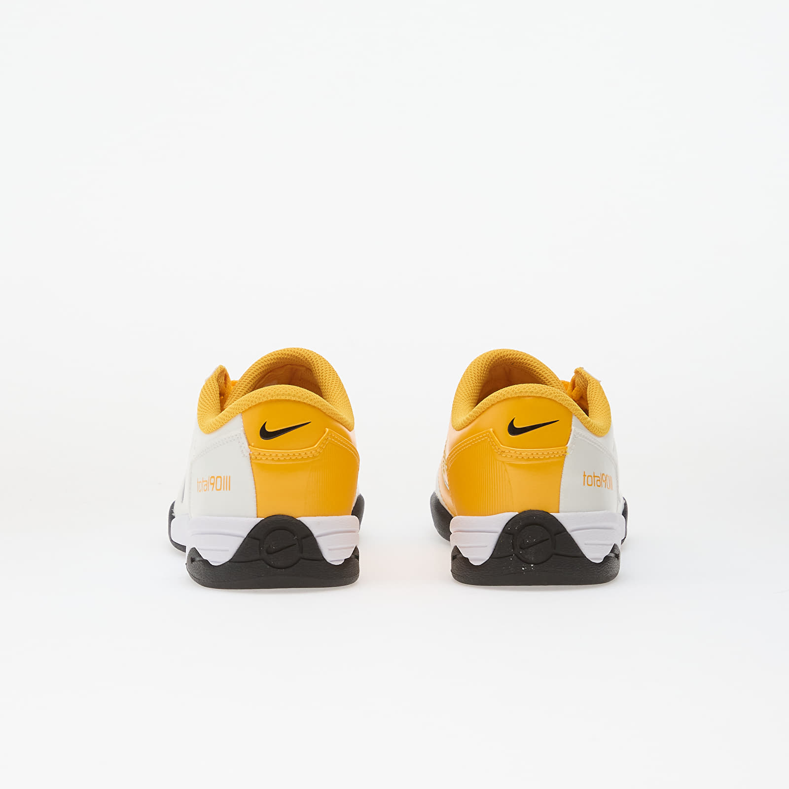 Skor för män Nike Total 90 White/ Black-University Gold