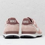 Nike internationalist sepia stone hotsell particle beige