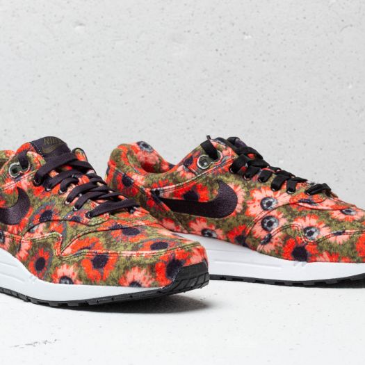 nike air max 1 black flash crimson