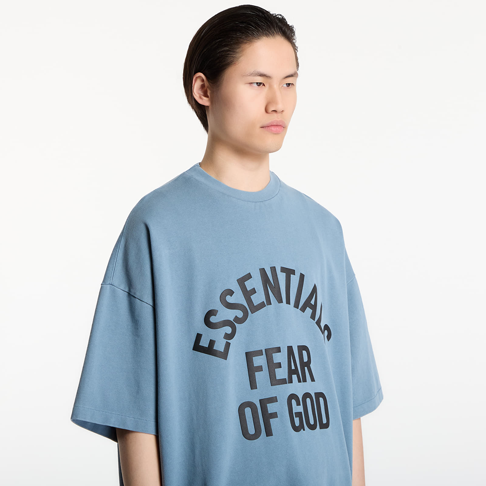 T-shirts Fear of God Essentials Campus 90'S Short Sleeve Tee Faded Coastal