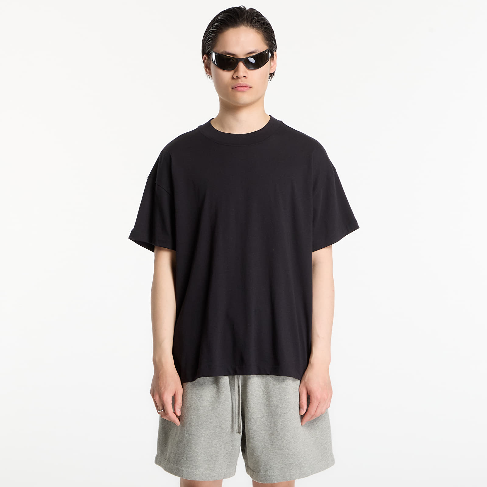 T-shirts Fear of God Essentials Signature Essential Tee Vintage Black