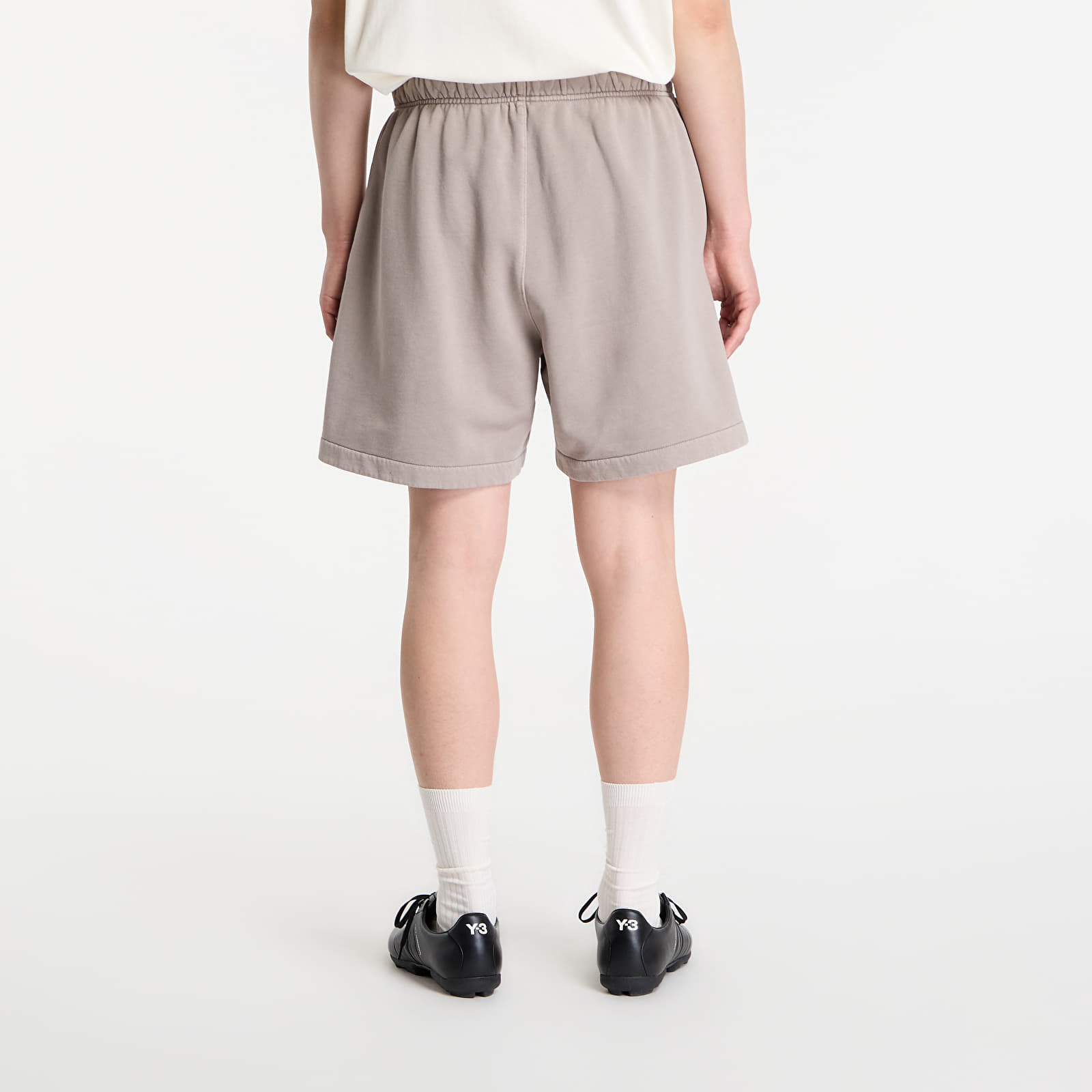 Kurzhosen Fear of God Essentials Training Classic Fit Short Faded Seal