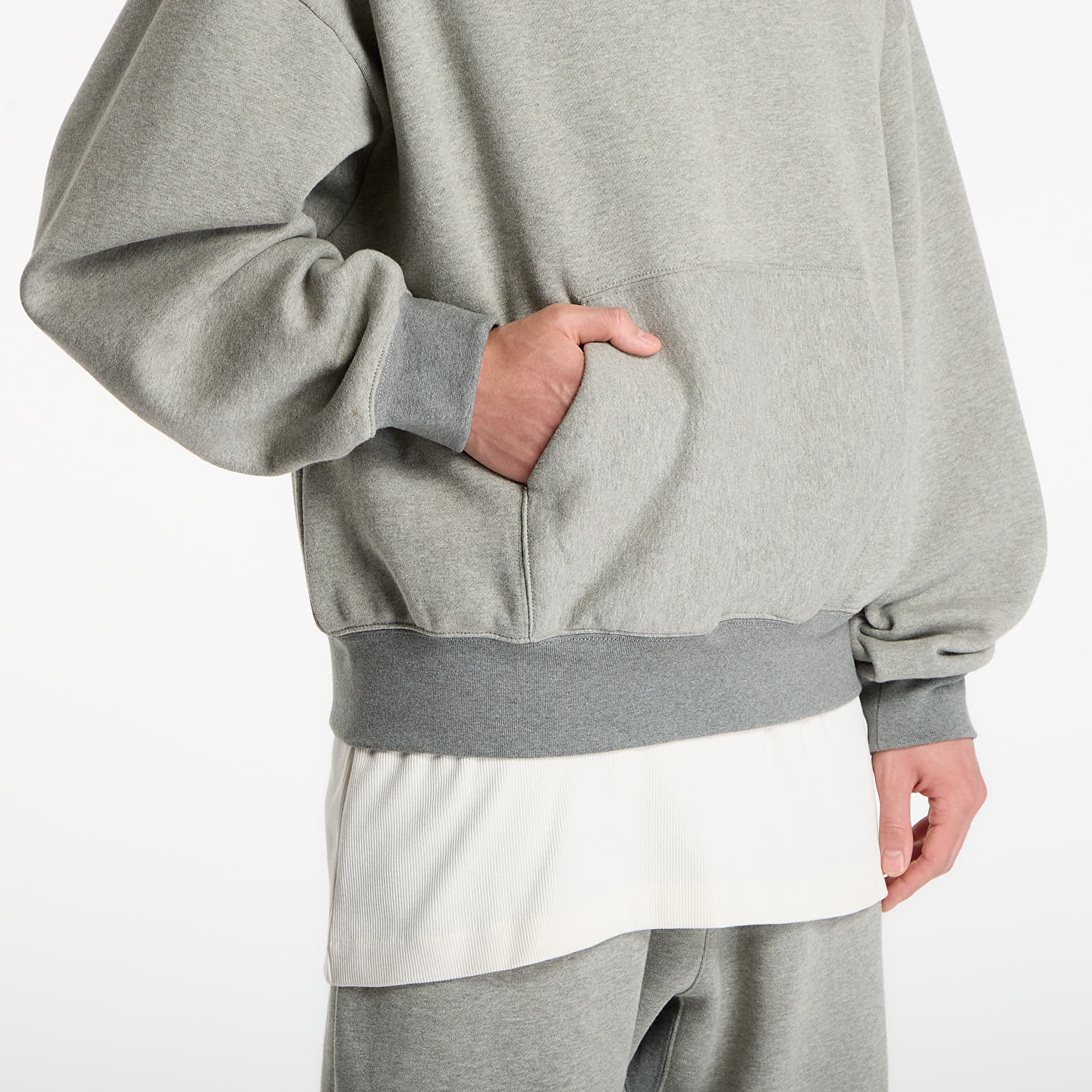 Hoodies och sweatshirts Fear of God Essentials Signature Classic Hoodie Concrete Heather/ Dark Concrete Heather
