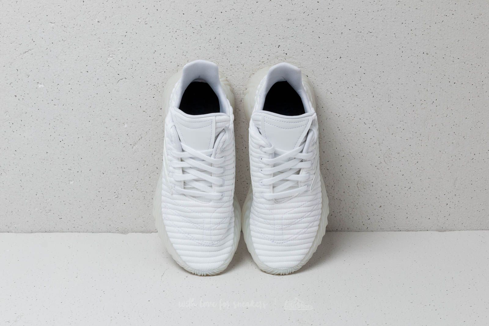 Sobakov triple sale white