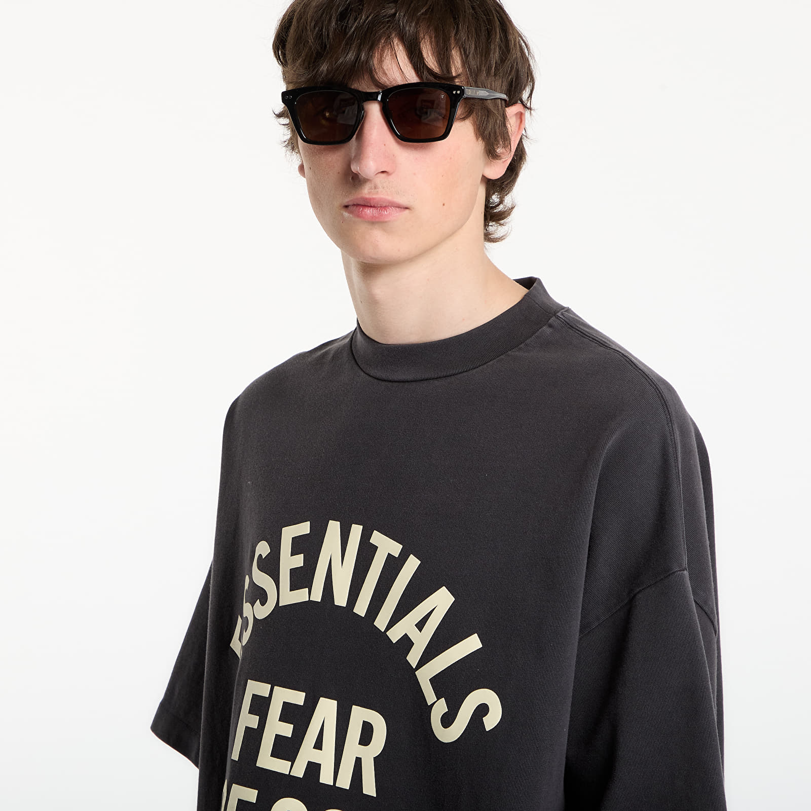 T-shirts Fear of God Essentials Campus 90'S Short Sleeve Tee Faded Black