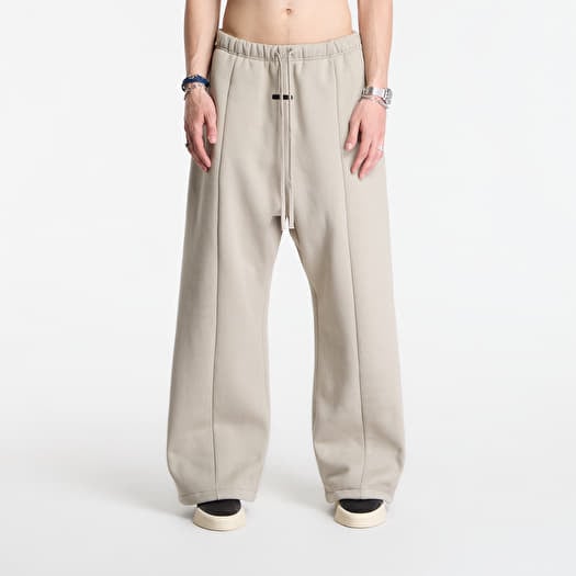Pantalones de chándal Fear of God Essentials Signature Lounge Sweatpants Seal