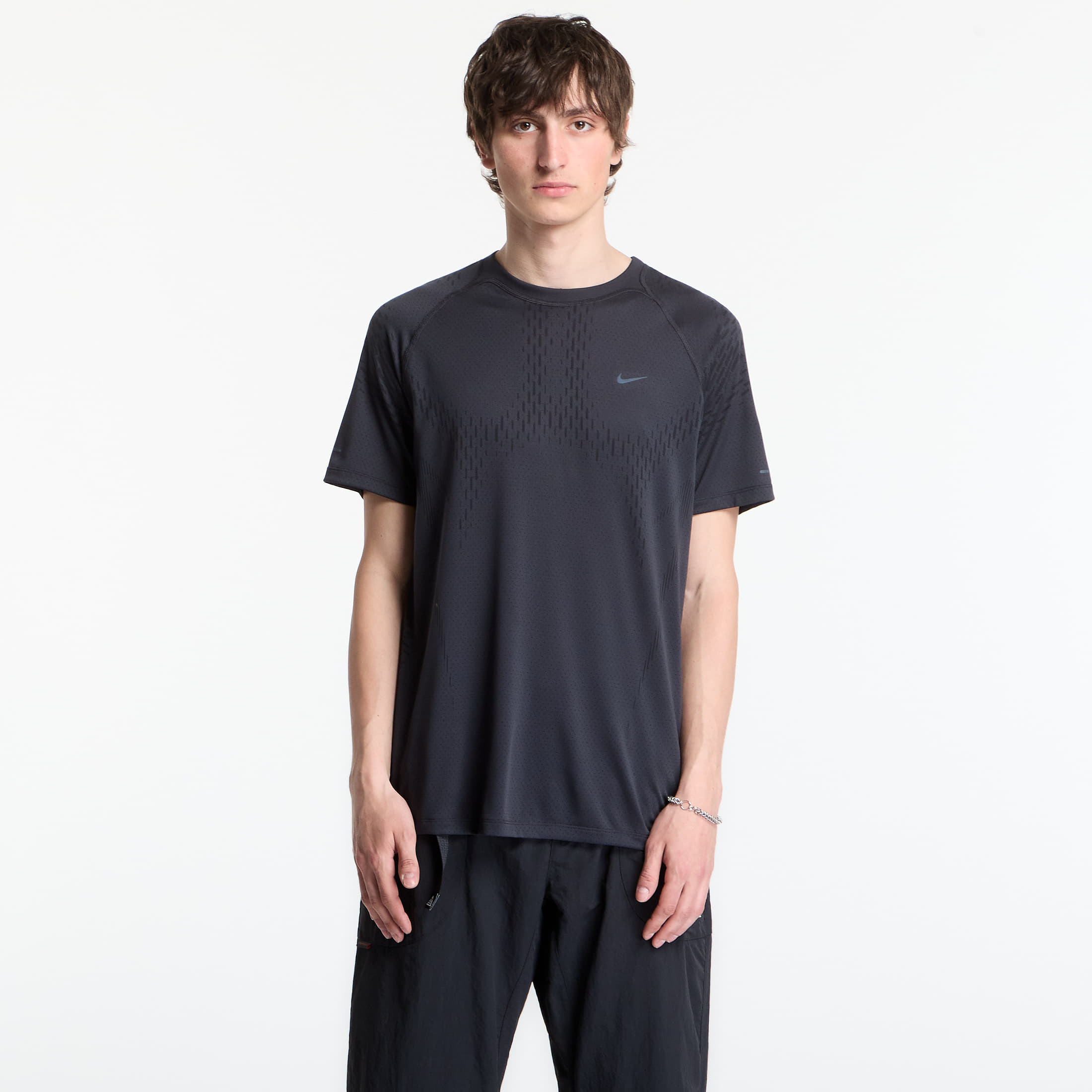Levně Tričko Nike Stride Plus Men's Dri-FIT ADV Short-Sleeve Running Top Off Noir/ Black/ Refblk L
