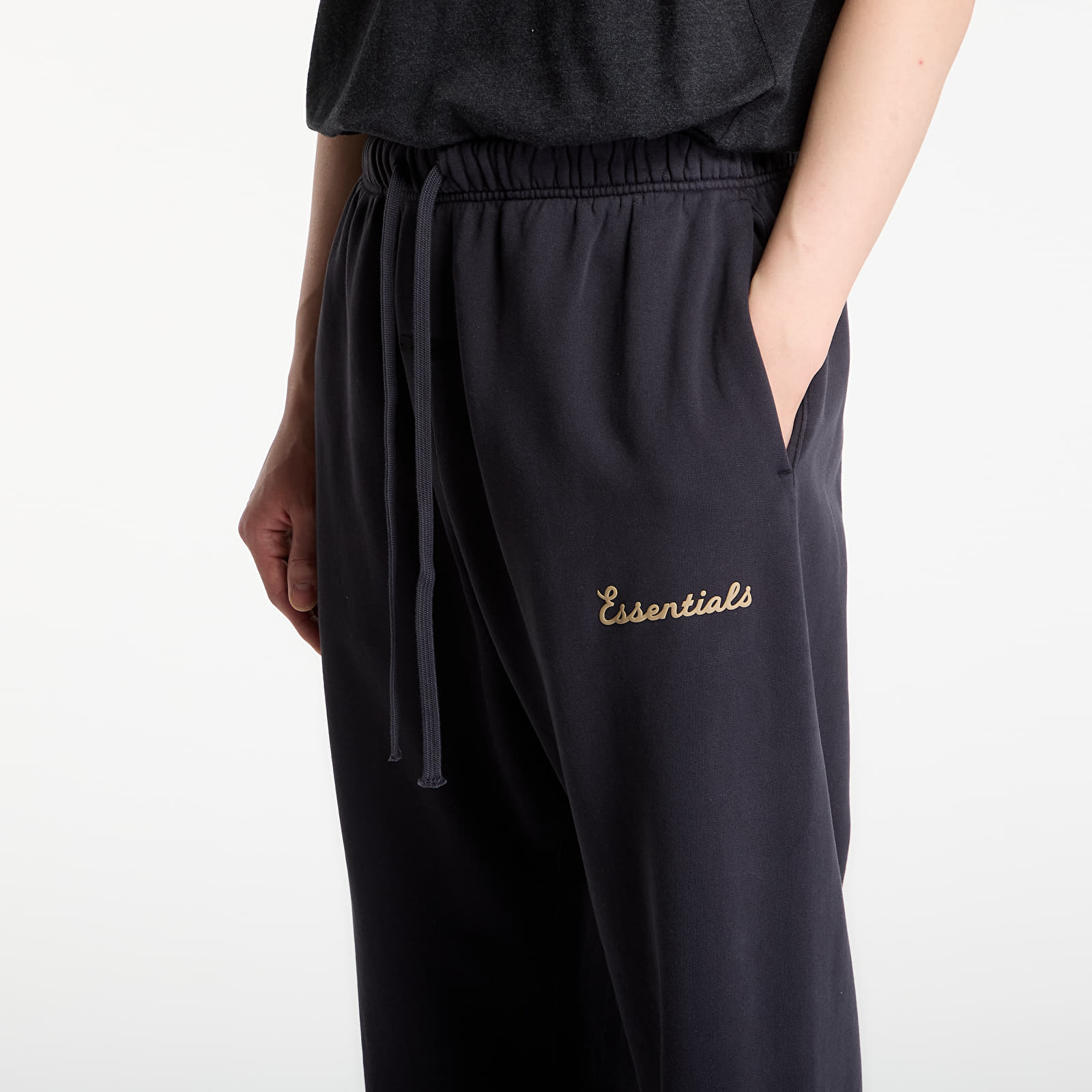 Jogger Pants Fear of God Essentials Training Classic Fit Flare Sweatpant Faded Black