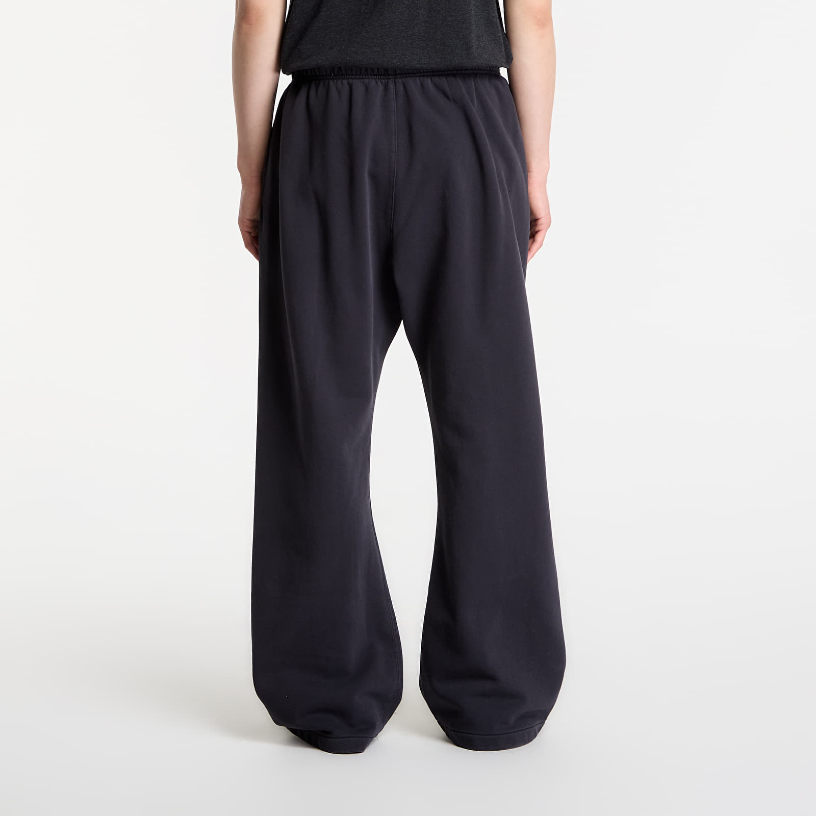 Jogger Pants Fear of God Essentials Training Classic Fit Flare Sweatpant Faded Black
