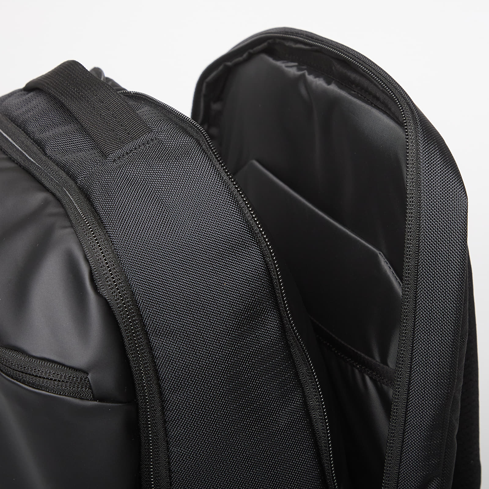 Zaini Cotopaxi Allpa 26L Daypack Cotopaxi Black