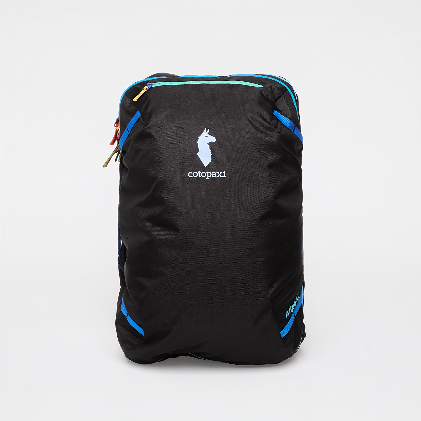 Batohy Cotopaxi Allpa 42L Travel Pack Del Dia Dark