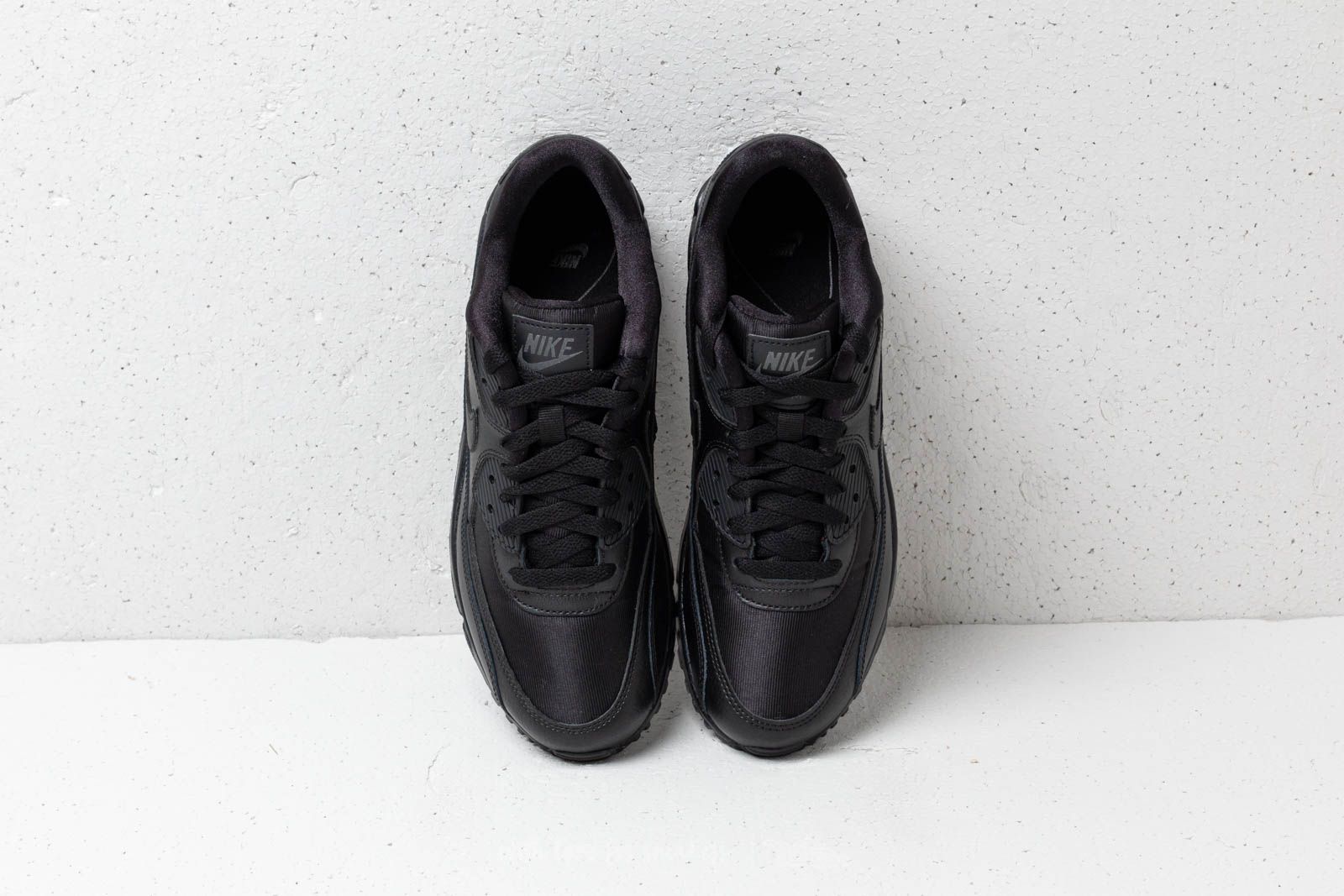 Női cipők Nike Air Max 90 Wmns Black/ Black-Black