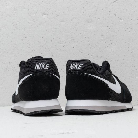 Md runner black and white womens shop
