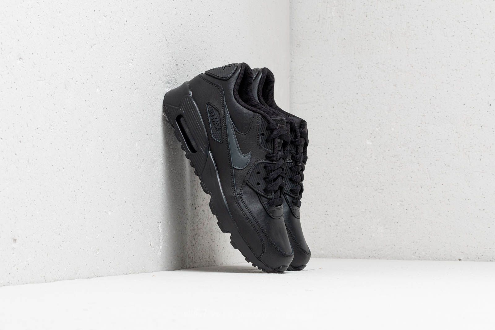 Dámske topánky a tenisky Nike Air MAx 90 Leather (GS) Black/ Anthracite-Black